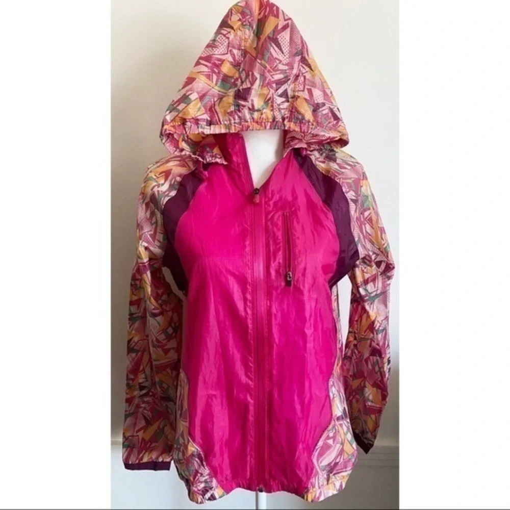 Under Armour Pink Patterned Running Jacket - image 1